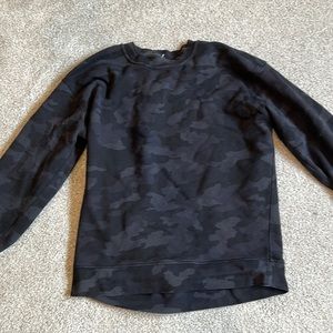 Perfectly oversized lululemon camo sweatshirt